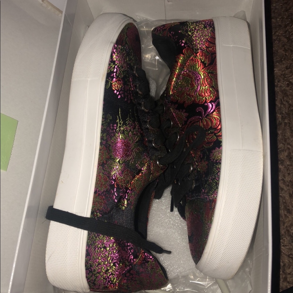 Steve Madden